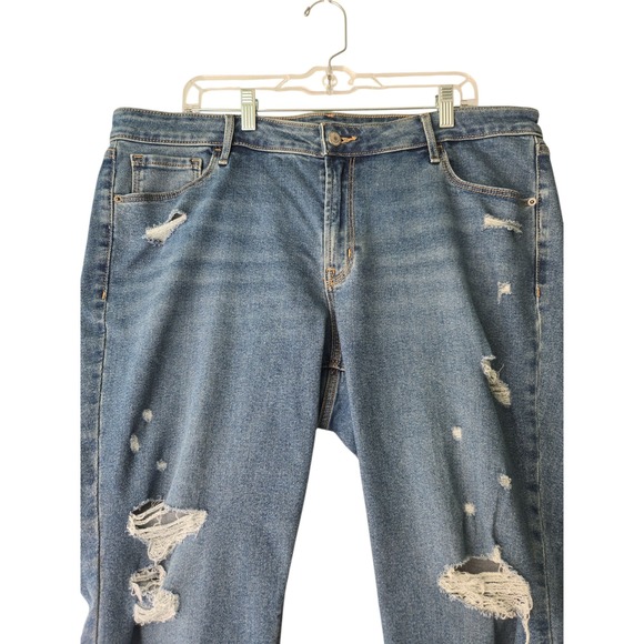 Old Navy Women's Rockstar Distressed Super Skinny Jeans Mid Rise Size 18 Denim - Picture 3 of 12